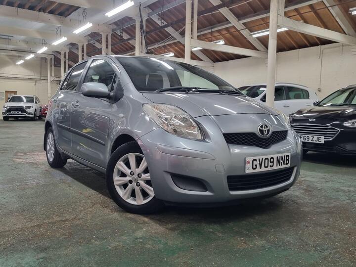 Toyota Yaris 1.33 Dual VVT-i TR MultiMode Euro 4 (s/s) 5dr