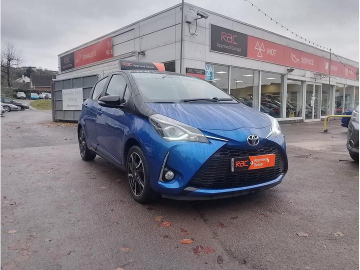 Toyota Yaris 1.5 VVT-i Blue Bi-Tone Euro 6 5dr