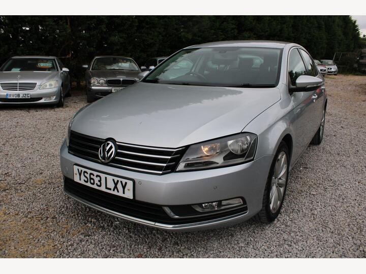 Volkswagen Passat 2.0 TDI BlueMotion Tech Highline Euro 5 (s/s) 4dr