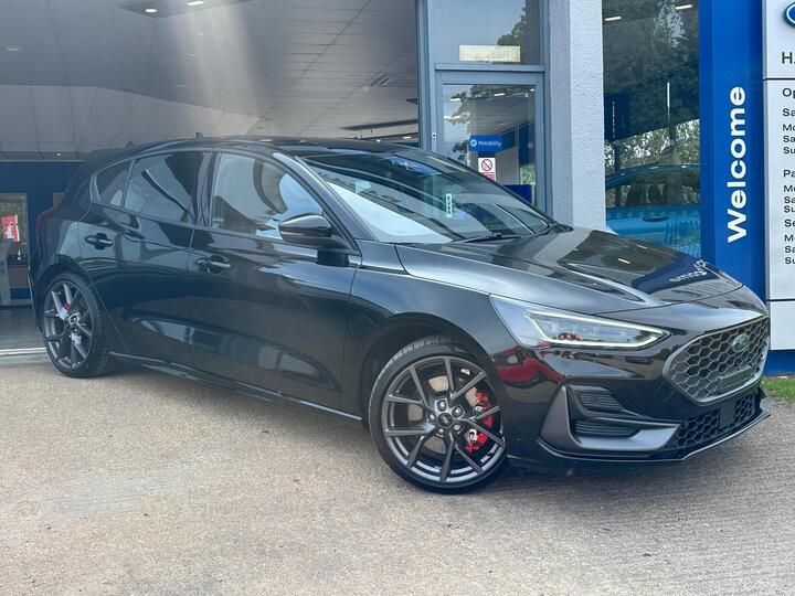 Ford Focus 2.3T EcoBoost ST Auto Euro 6 (s/s) 5dr