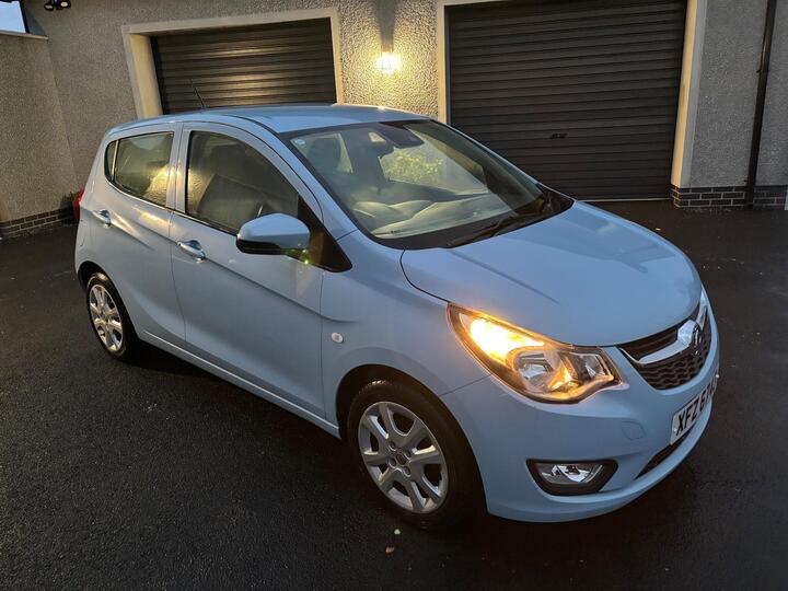 Vauxhall Viva 1.0i SE Euro 6 5dr Vauxhall Viva 1.0i SE Euro 6 5dr