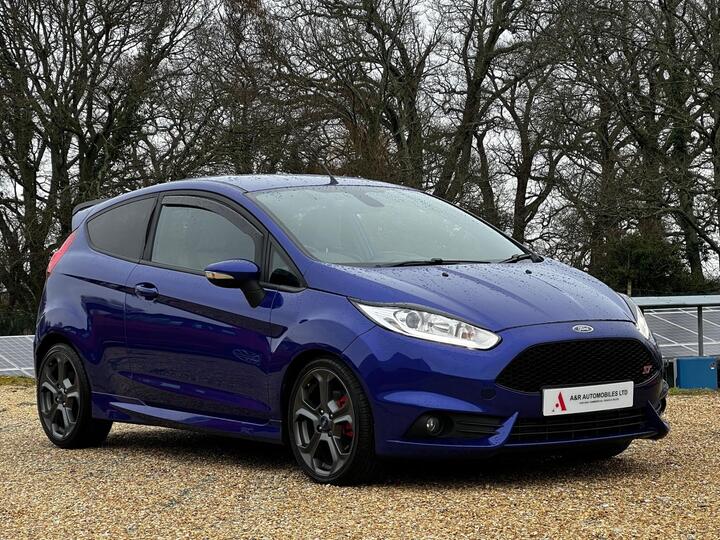 Ford Fiesta 1.6T EcoBoost ST-3 Euro 6 3dr