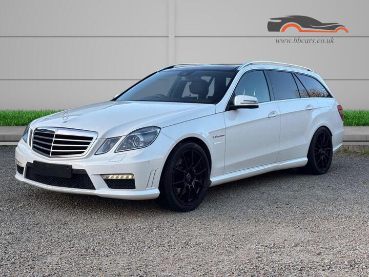 Mercedes-Benz E-CLASS 5.5 E63 V8 AMG SpdS MCT Euro 5 (s/s) 5dr Mercedes-Benz E-CLASS 5.5 E63 V8 AMG SpdS MCT Euro 5 (s/s) 5dr