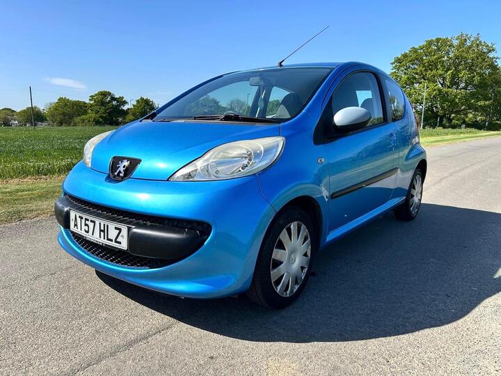 Peugeot 107 1.0 12V Urban Euro 4 3dr