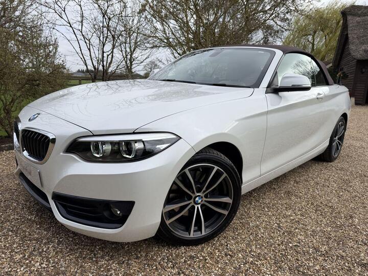 BMW 2 SERIES 2.0 220i GPF Sport Auto Euro 6 (s/s) 2dr