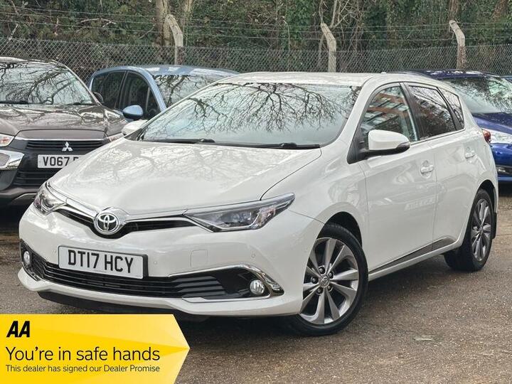 Toyota Auris 1.2 VVT-i Excel Euro 6 (s/s) 5dr (Safety Sense)
