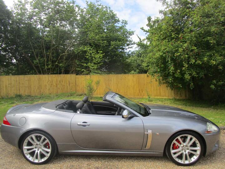 Jaguar XKR 4.2 V8 Auto Euro 4 2dr