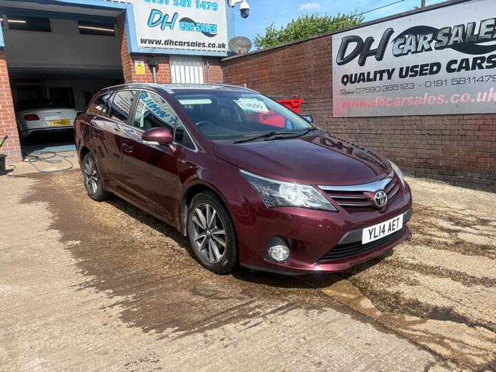Toyota Avensis 2.0 D-4D Icon Business Edition Tourer Euro 5 5dr Toyota Avensis 2.0 D-4D Icon Business Edition Tourer Euro 5 5dr