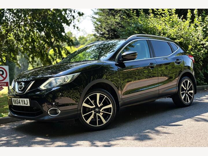 Nissan Qashqai 1.2 DIG-T Tekna 2WD Euro 5 (s/s) 5dr