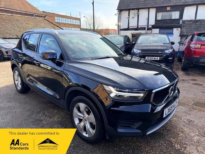 Volvo XC40 1.5 T3 Momentum Euro 6 (s/s) 5dr