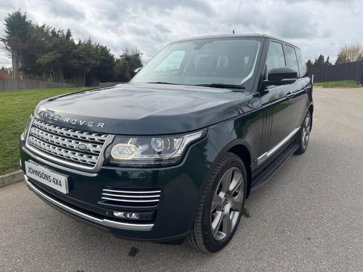 Land Rover Range Rover 3.0h SDV6 Autobiography Auto 4WD Euro 5 (s/s) 5dr Land Rover Range Rover 3.0h SDV6 Autobiography Auto 4WD Euro 5 (s/s) 5dr