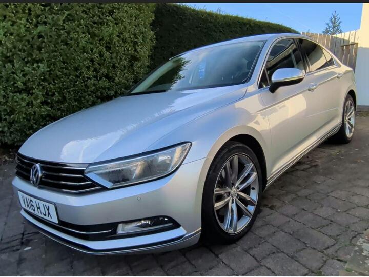 Volkswagen PASSAT 2.0 TDI BlueMotion Tech GT Euro 6 (s/s) 4dr