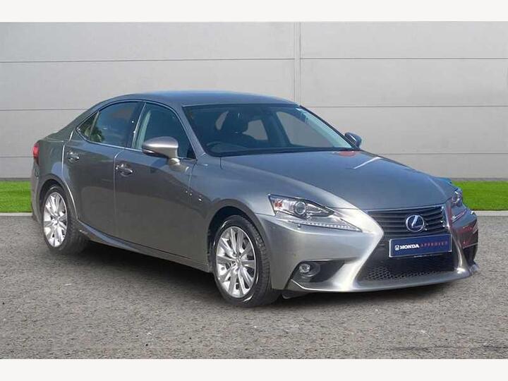 Lexus IS 2.5 300h Executive Edition E-CVT Euro 6 (s/s) 4dr