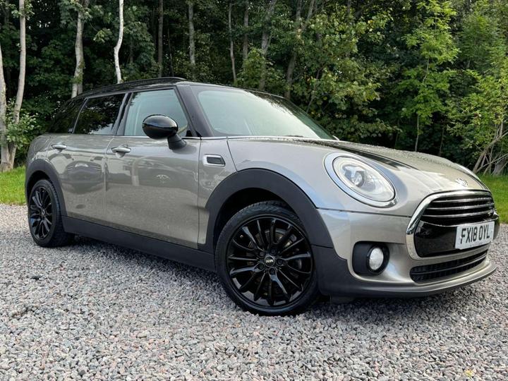 MINI CLUBMAN 2.0 Cooper D (Black Pack) Euro 6 (s/s) 6dr