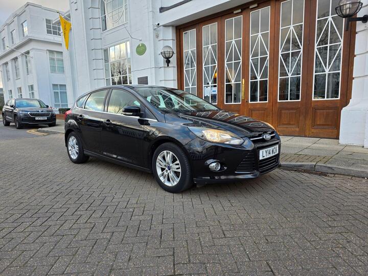 Ford Focus 1.6 Titanium Navigator Powershift Euro 5 5dr
