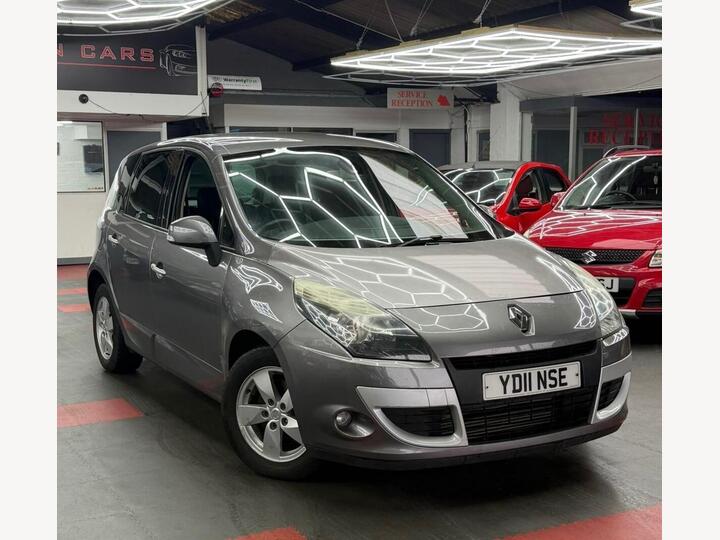 Renault Scenic 1.5 DCi Dynamique TomTom Euro 5 5dr