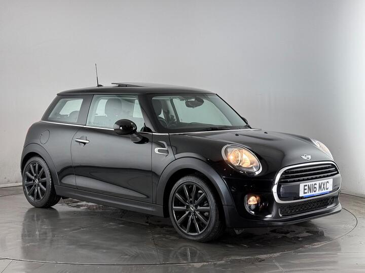 MINI Hatch 1.5 Cooper Auto Euro 6 (s/s) 3dr