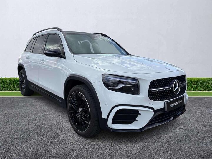 Mercedes-Benz GLB 1.3 GLB200 MHEV AMG Line (Premium Plus) 7G-DCT Euro 6 (s/s) 5dr Mercedes-Benz GLB 1.3 GLB200 MHEV AMG Line (Premium Plus) 7G-DCT Euro 6 (s/s) 5dr