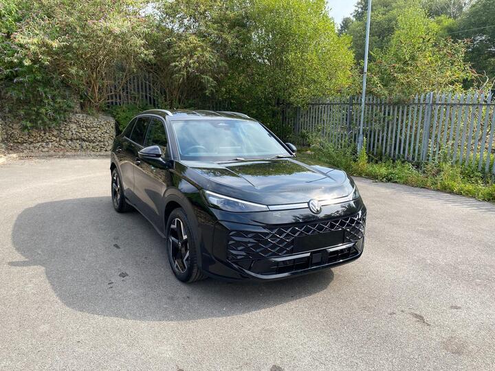 Volkswagen T-Roc 1.5 ETSI MHEV R-Line DSG Euro 6 (s/s) 5dr