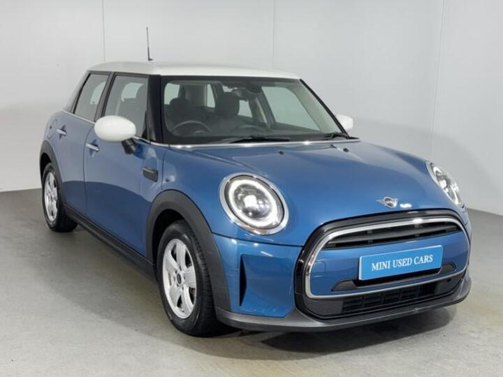 MINI Hatch 1.5 Cooper Classic Steptronic Euro 6 (s/s) 5dr