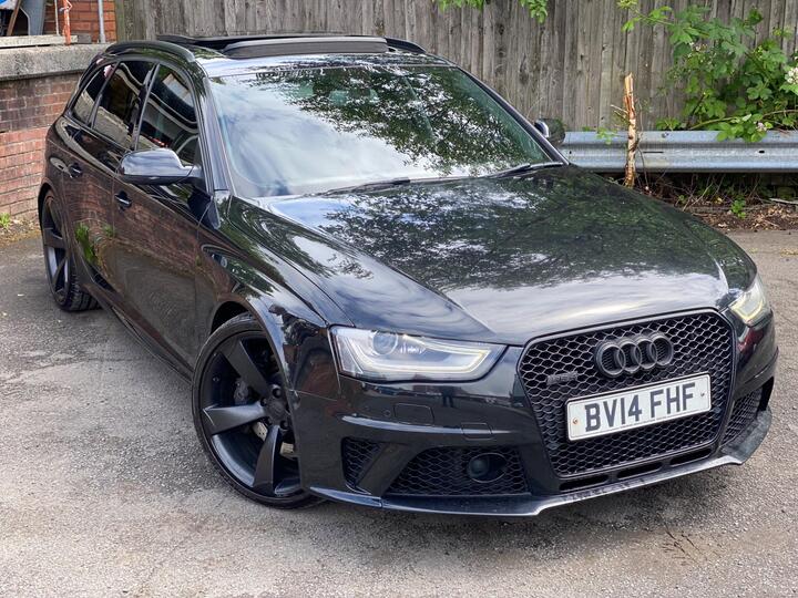 Audi RS4 Avant 4.2 FSI V8 S Tronic Quattro Euro 5 5dr Audi RS4 Avant 4.2 FSI V8 S Tronic Quattro Euro 5 5dr