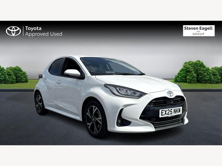 Toyota Yaris 1.5 VVT-h Design E-CVT Euro 6 (s/s) 5dr