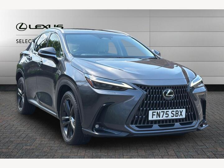 Lexus NX 2.5 450h+ 18.1kWh Premium Plus E-CVT 4WD Euro 6 (s/s) 5dr