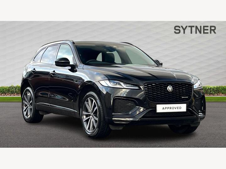 Jaguar F-PACE 2.0 P400e 19.3kWh R-Dynamic SE Black Auto AWD Euro 6 (s/s) 5dr Jaguar F-PACE 2.0 P400e 19.3kWh R-Dynamic SE Black Auto AWD Euro 6 (s/s) 5dr