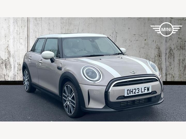 MINI Hatch 1.5 Cooper Exclusive Steptronic Euro 6 (s/s) 5dr