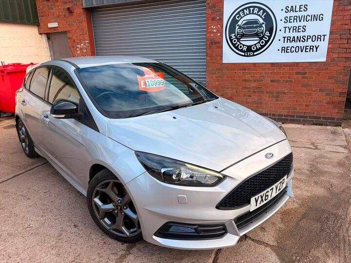 Ford Focus 2.0T EcoBoost ST-3 Euro 6 (s/s) 5dr