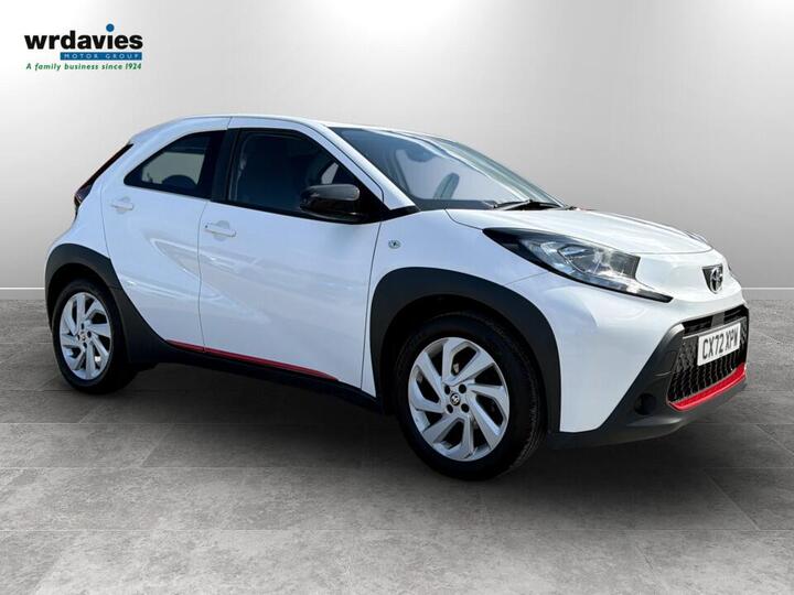 Toyota Aygo X 1.0 VVT-i Pure Euro 6 (s/s) 5dr