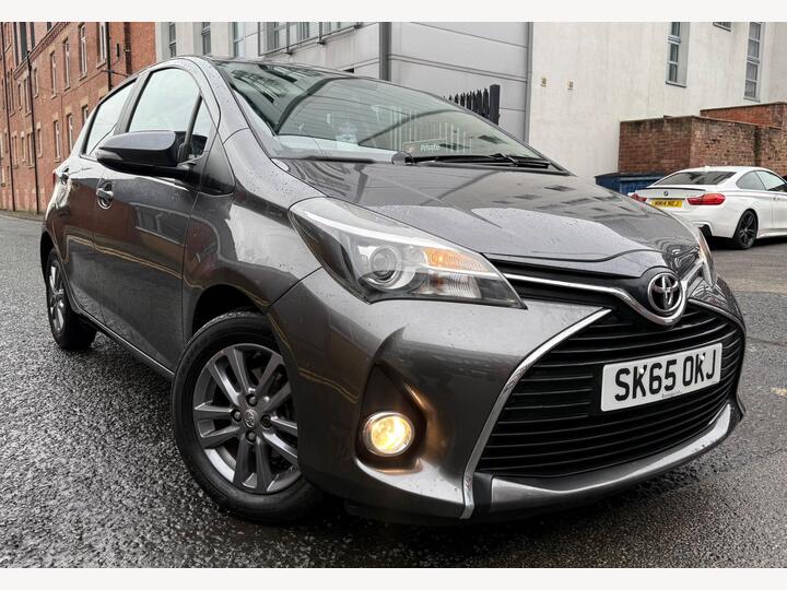 Toyota Yaris 1.33 Dual VVT-i Icon Euro 5 5dr Euro 5