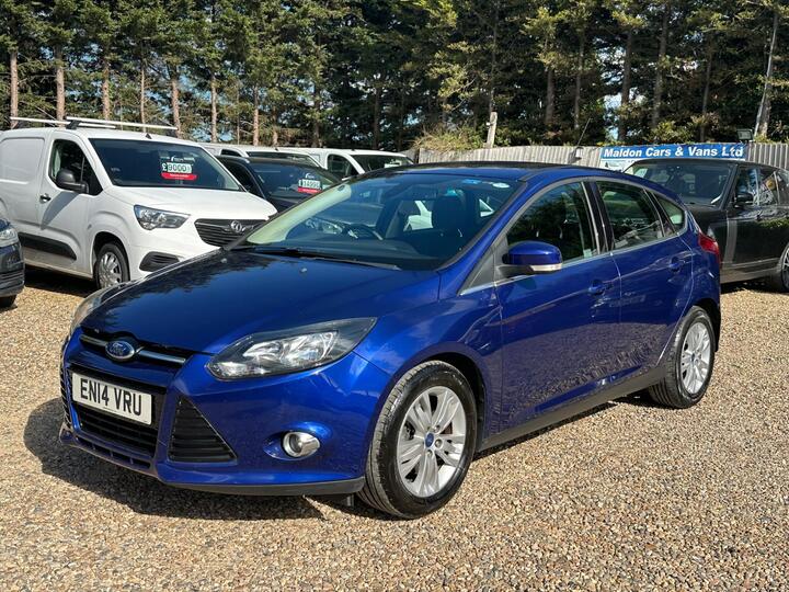 Ford Focus 1.0T EcoBoost Titanium Navigator Euro 5 (s/s) 5dr