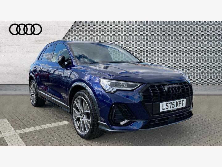 Audi Q3 1.5 TFSI CoD 35 Black Edition S Tronic Euro 6 (s/s) 5dr