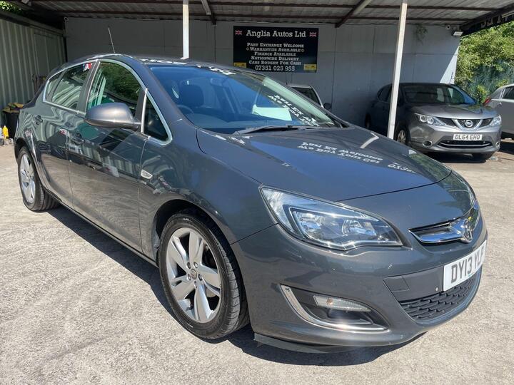 Vauxhall Astra 1.6 16v SRi Euro 5 5dr