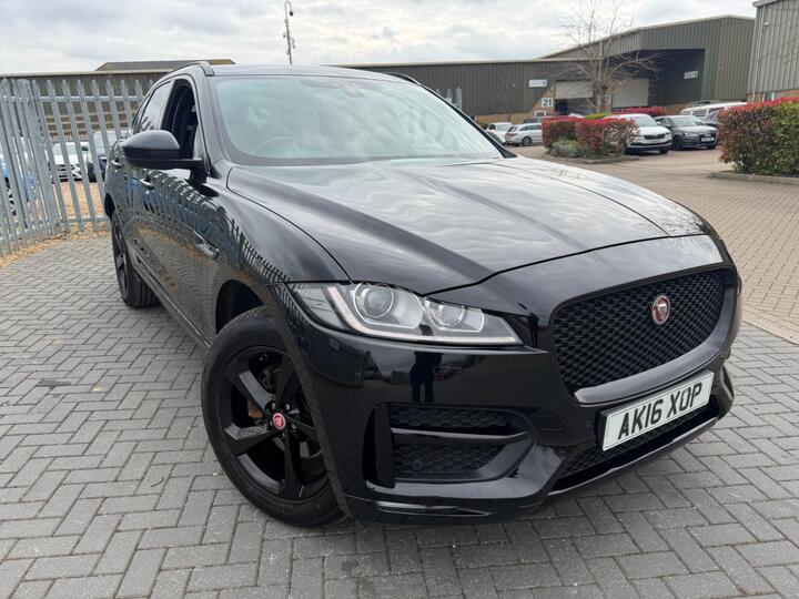 Jaguar F-PACE 2.0 D180 R-Sport Auto AWD Euro 6 (s/s) 5dr Jaguar F-PACE 2.0 D180 R-Sport Auto AWD Euro 6 (s/s) 5dr