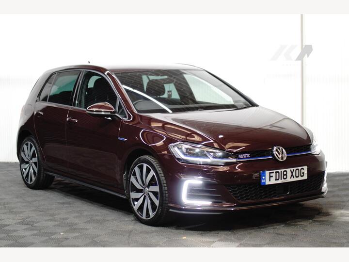 Volkswagen Golf 1.4 TSI 8.7kWh GTE Advance DSG Euro 6 (s/s) 5dr Volkswagen Golf 1.4 TSI 8.7kWh GTE Advance DSG Euro 6 (s/s) 5dr