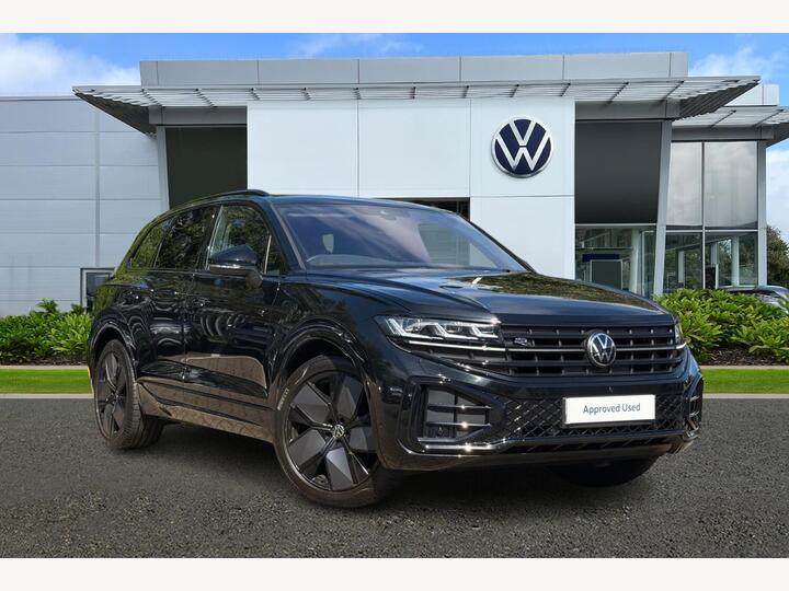 Volkswagen Touareg 3.0 TDI V6 Black Edition Tiptronic 4Motion Euro 6 (s/s) 5dr