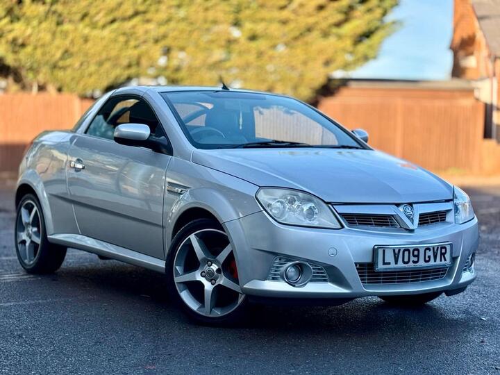 Vauxhall TIGRA 1.4i 16v Exclusiv 2dr (a/c) Vauxhall TIGRA 1.4i 16v Exclusiv 2dr (a/c)
