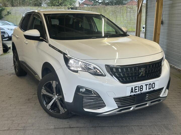 Peugeot 3008 1.6 BlueHDi Allure Euro 6 (s/s) 5dr Peugeot 3008 1.6 BlueHDi Allure Euro 6 (s/s) 5dr