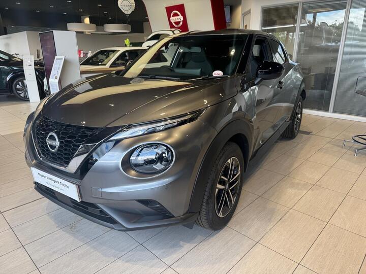 Nissan Juke 1.0 DIG-T N-Connecta Euro 6 (s/s) 5dr