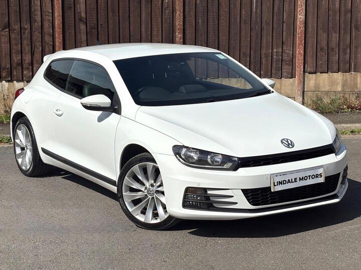 Volkswagen Scirocco 2.0 TDI BlueMotion Tech GT DSG Euro 6 (s/s) 3dr Volkswagen Scirocco 2.0 TDI BlueMotion Tech GT DSG Euro 6 (s/s) 3dr
