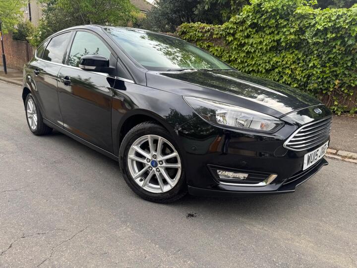 Ford Focus 1.0T EcoBoost Titanium Euro 6 (s/s) 5dr
