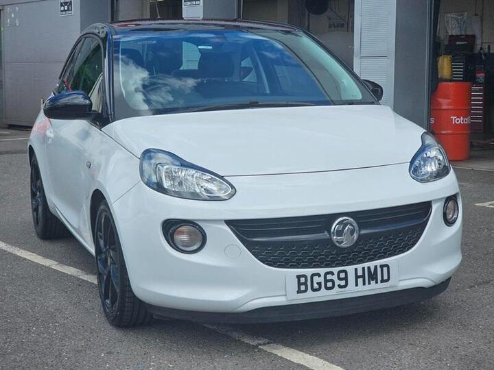 Vauxhall ADAM 1.2i Griffin Euro 6 3dr Vauxhall ADAM 1.2i Griffin Euro 6 3dr