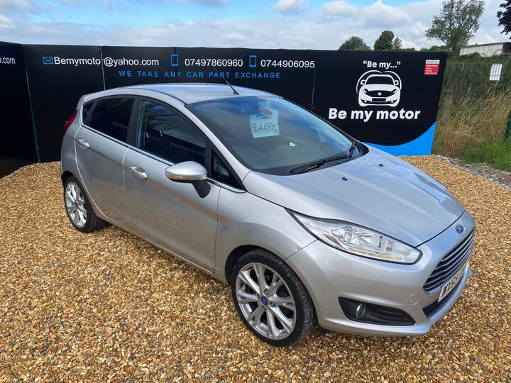 Ford Fiesta 1.0T EcoBoost Titanium Euro 6 (s/s) 5dr