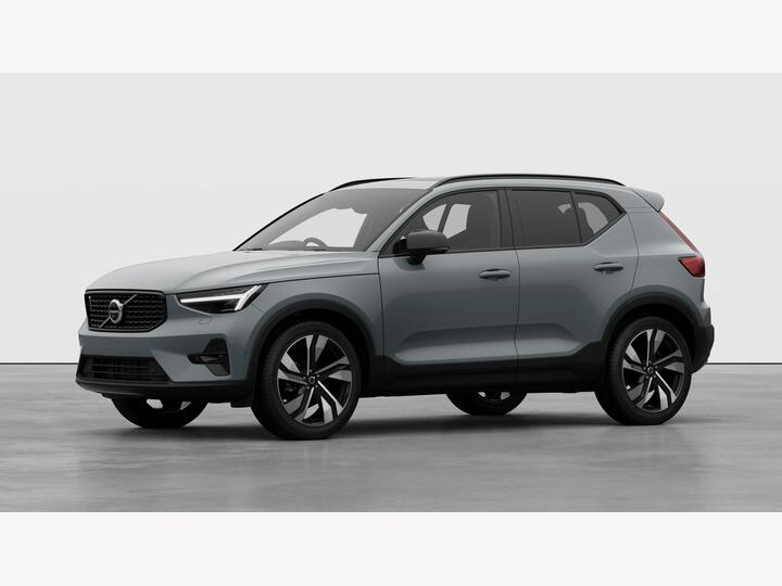 Volvo XC40 2.0 B4 MHEV Ultra Dark DCT Auto Euro 6 (s/s) 5dr