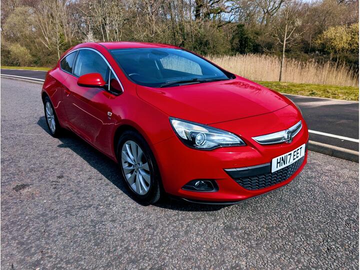 Vauxhall Astra GTC 1.4i Turbo SRi Euro 6 (s/s) 3dr Vauxhall Astra GTC 1.4i Turbo SRi Euro 6 (s/s) 3dr
