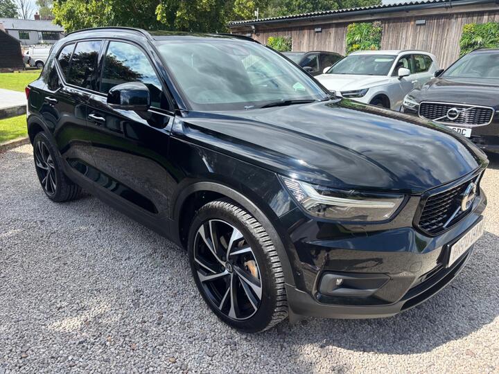 Volvo XC40 1.5h T5 Twin Engine Recharge 10.7kWh R-Design Pro Auto Euro 6 (s/s) 5dr