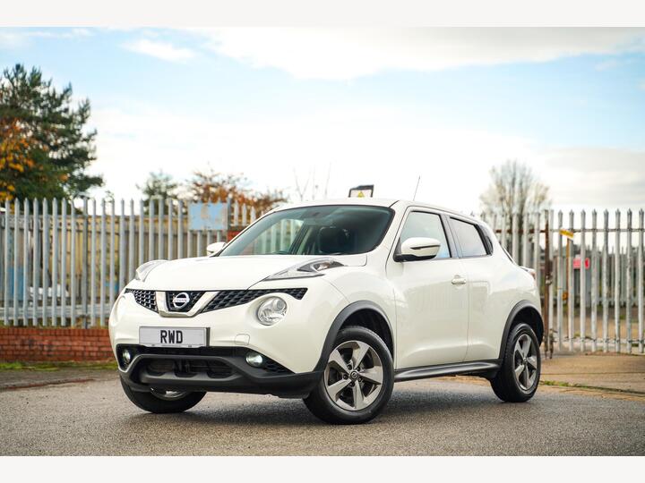 Nissan Juke 1.6 Acenta XTRON Euro 6 5dr Nissan Juke 1.6 Acenta XTRON Euro 6 5dr