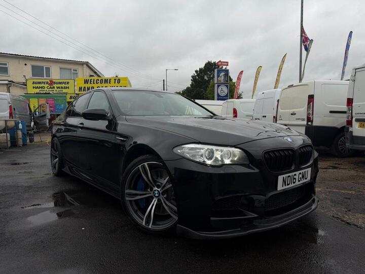BMW M5 4.4 V8 DCT Euro 6 (s/s) 4dr
